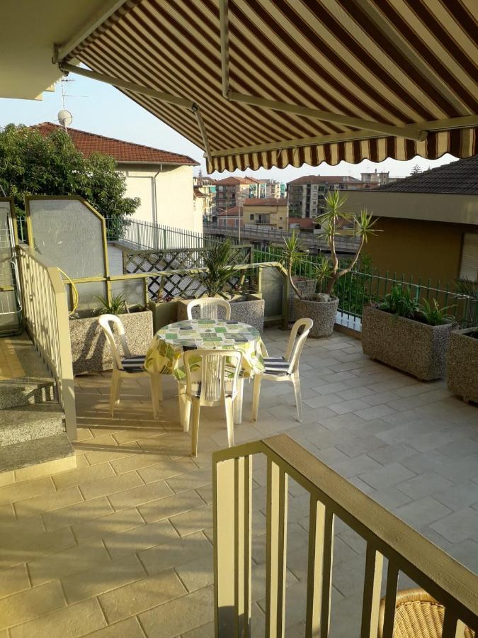 Apartmán La Casa Di Corto Ventimiglia Exteriér fotografie